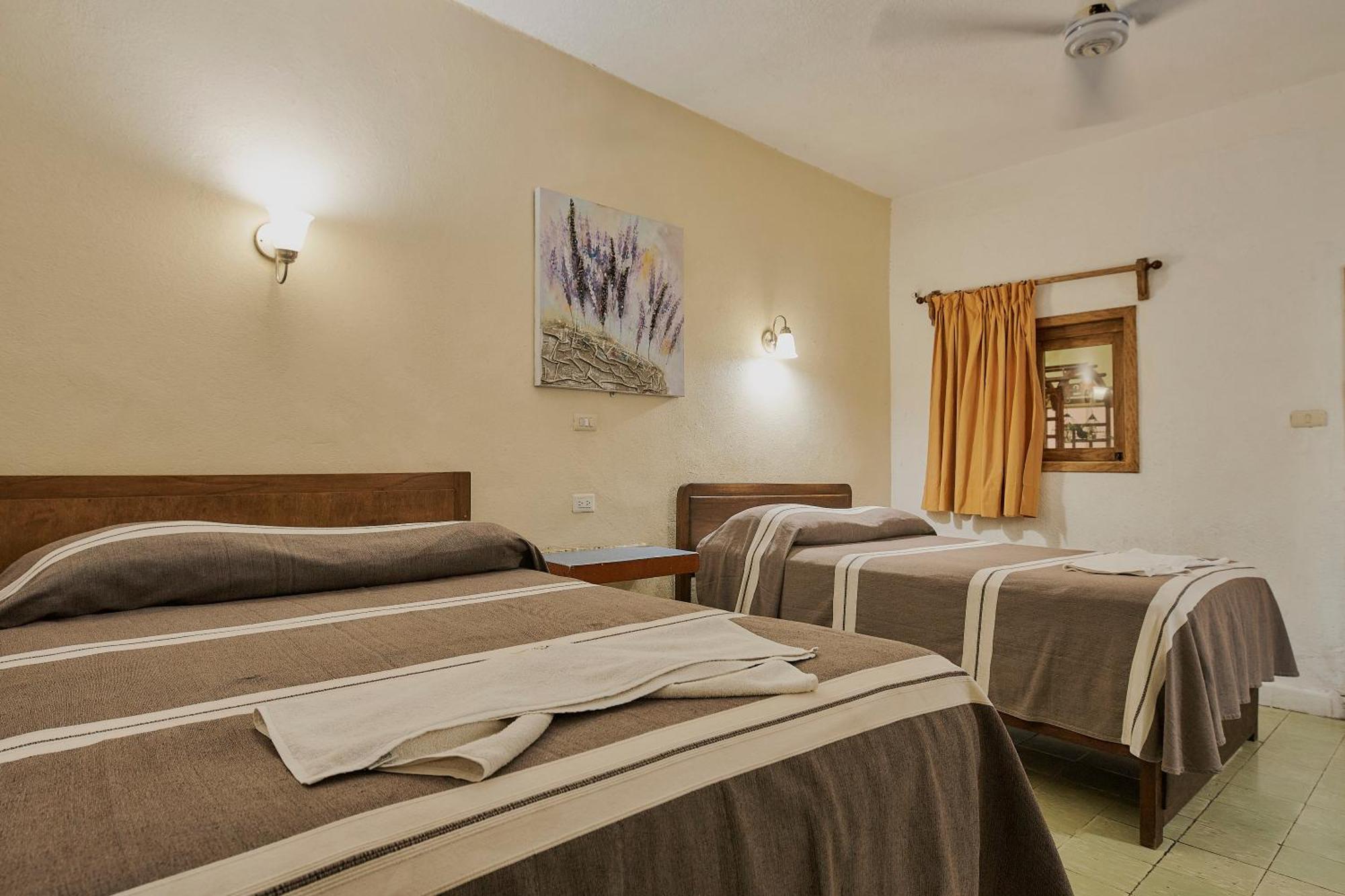 Hotel Cervantino Тапачула Экстерьер фото