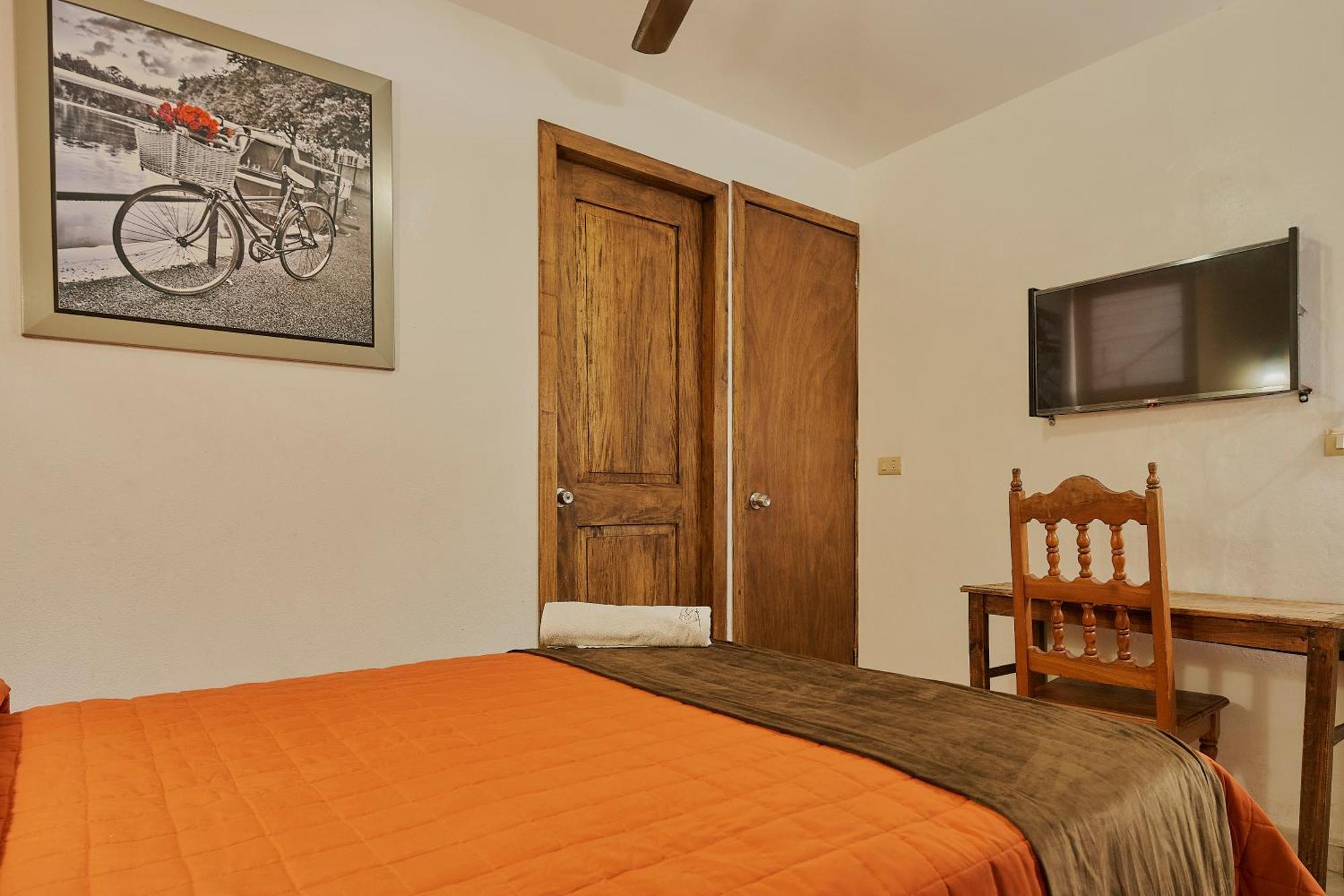 Hotel Cervantino Тапачула Экстерьер фото